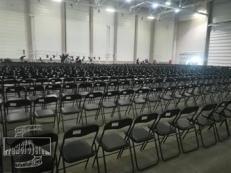 2000szt krzesełek składanych czarnych ustawiliśmy na konferencję w hali EXPO w Łodzi